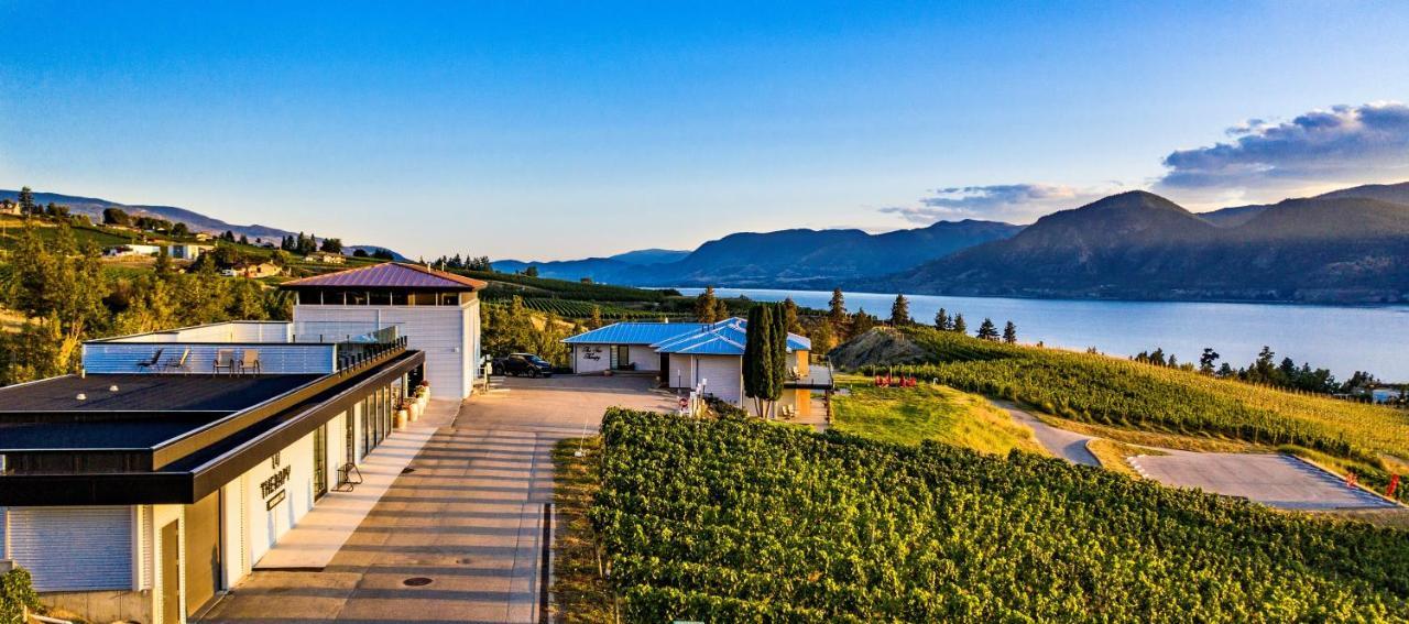 The Inn At Therapy Vineyards Naramata Kültér fotó